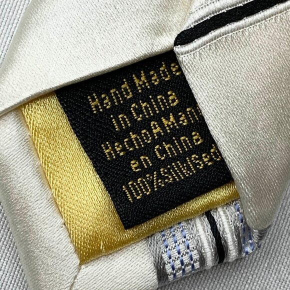 NWT Donald J. Trump Signature Collection Mens Silk Necktie Striped White Silver - Picture 4 of 9